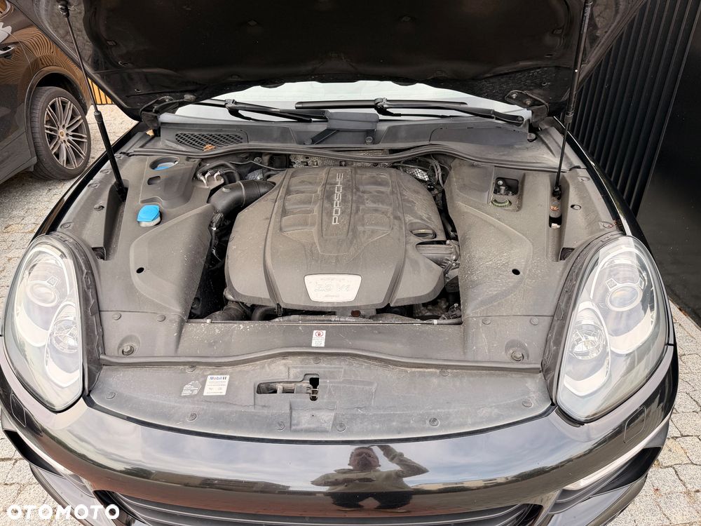 Porsche Cayenne Diesel Platinum Edition - 12