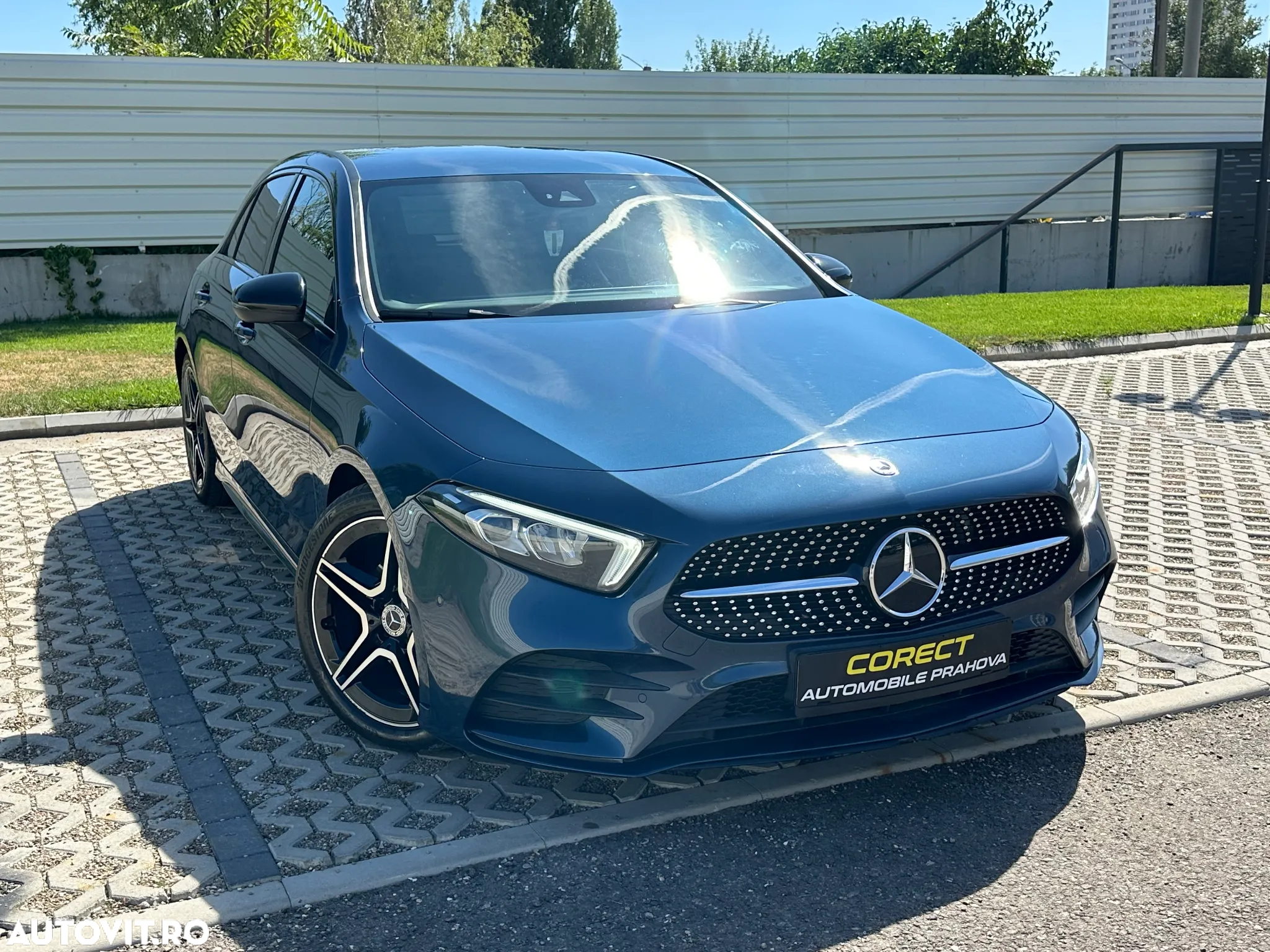 Mercedes-Benz A - 2