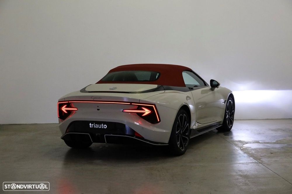 MG Cyberster 77 kWh GT - 5