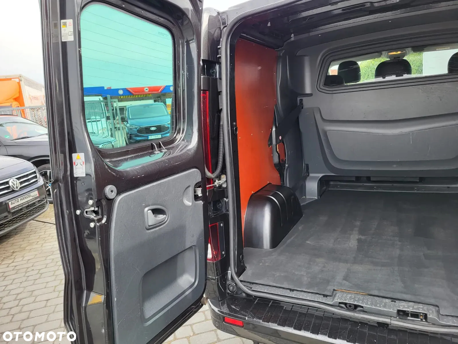 Opel VIVARO 1.6 CDTI - MIXT 6 OSÓB-KLIMA-ŁADNY-NAVI-ORUROWANIE - 10
