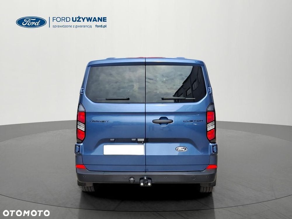 Ford Transit Custom - 8