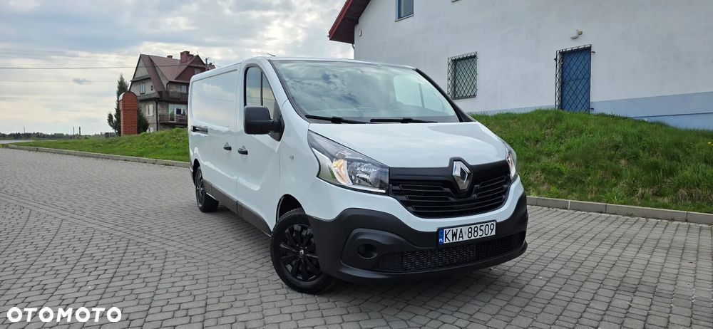 Renault Trafic - 13