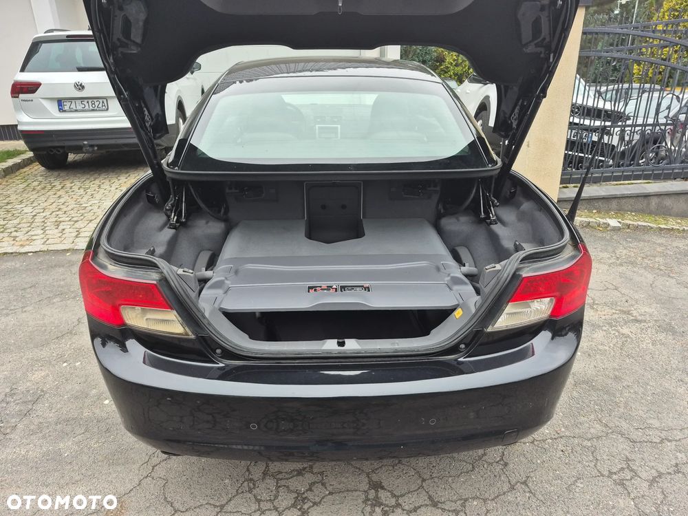 Volvo C70 D3 Momentum - 21