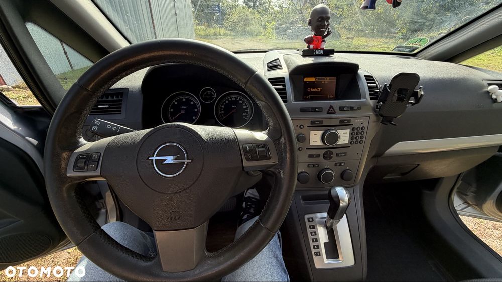 Opel Zafira - 6