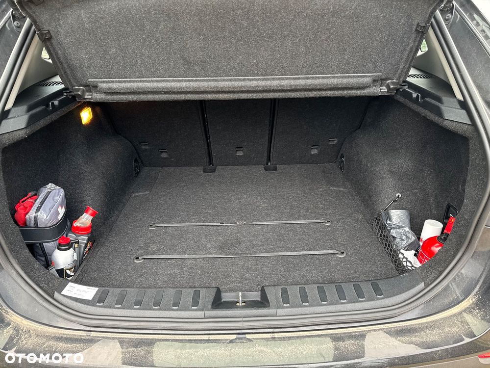 BMW X1 sDrive18d - 6
