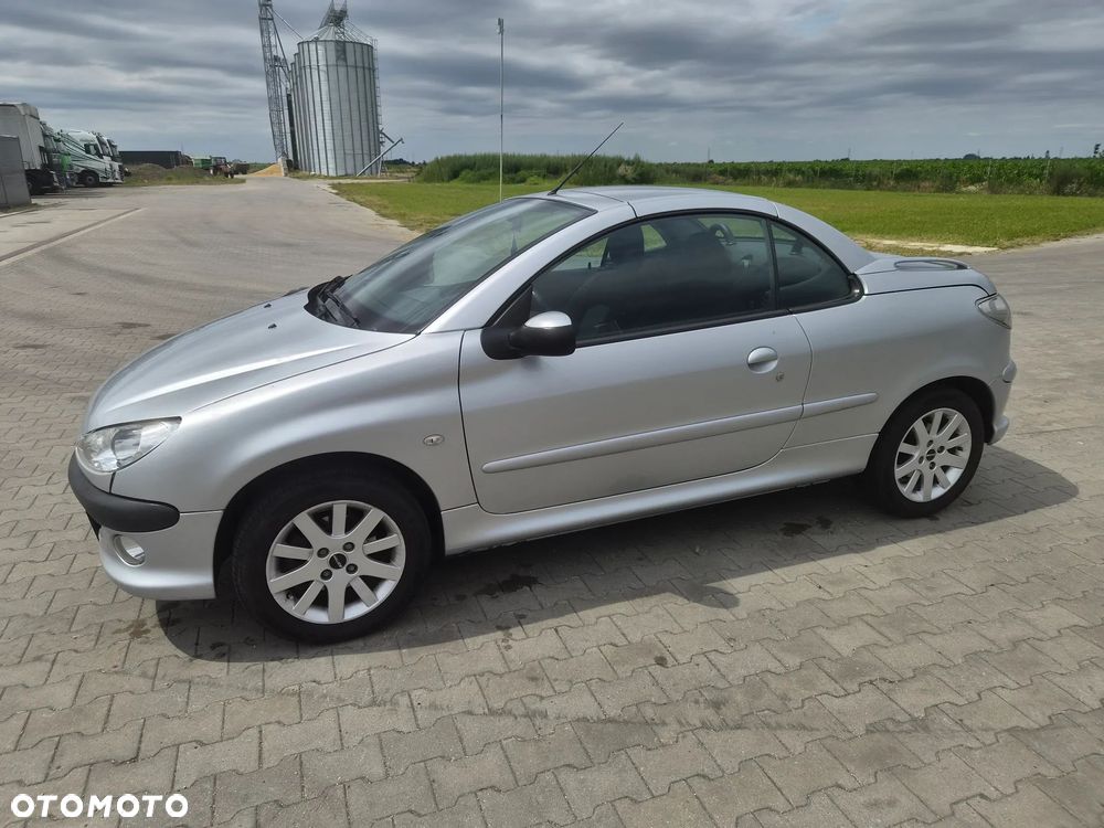 Peugeot 206 CC 1.6 Euro3 - 4