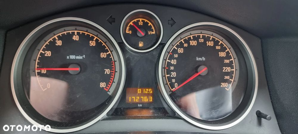 Opel Astra - 18