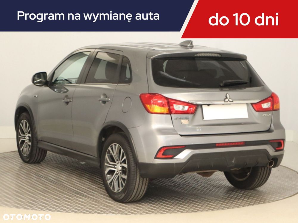Mitsubishi ASX - 6