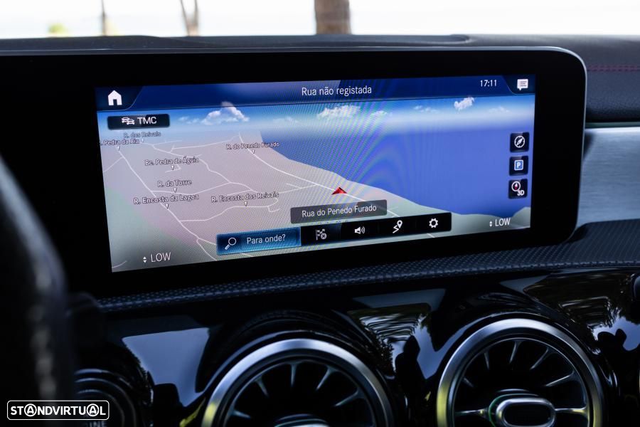 Mercedes-Benz CLA 35 AMG - 43