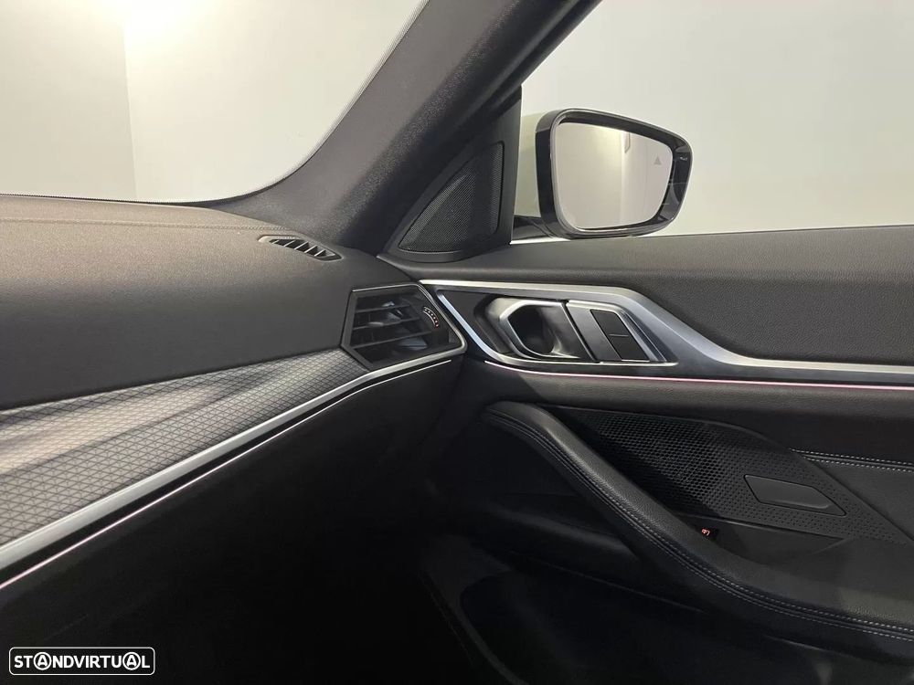 BMW i4 eDrive40 Pack Desportivo M Pro - 44