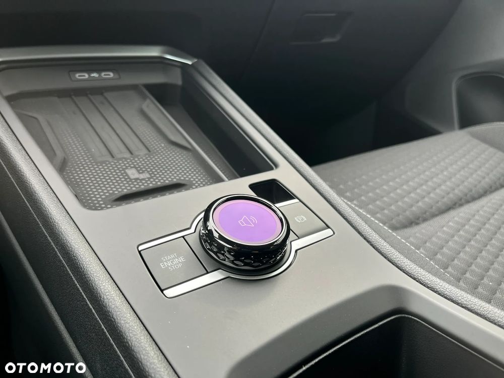Volkswagen T-Roc 1.5 eTSI OPF DSG Life - 14