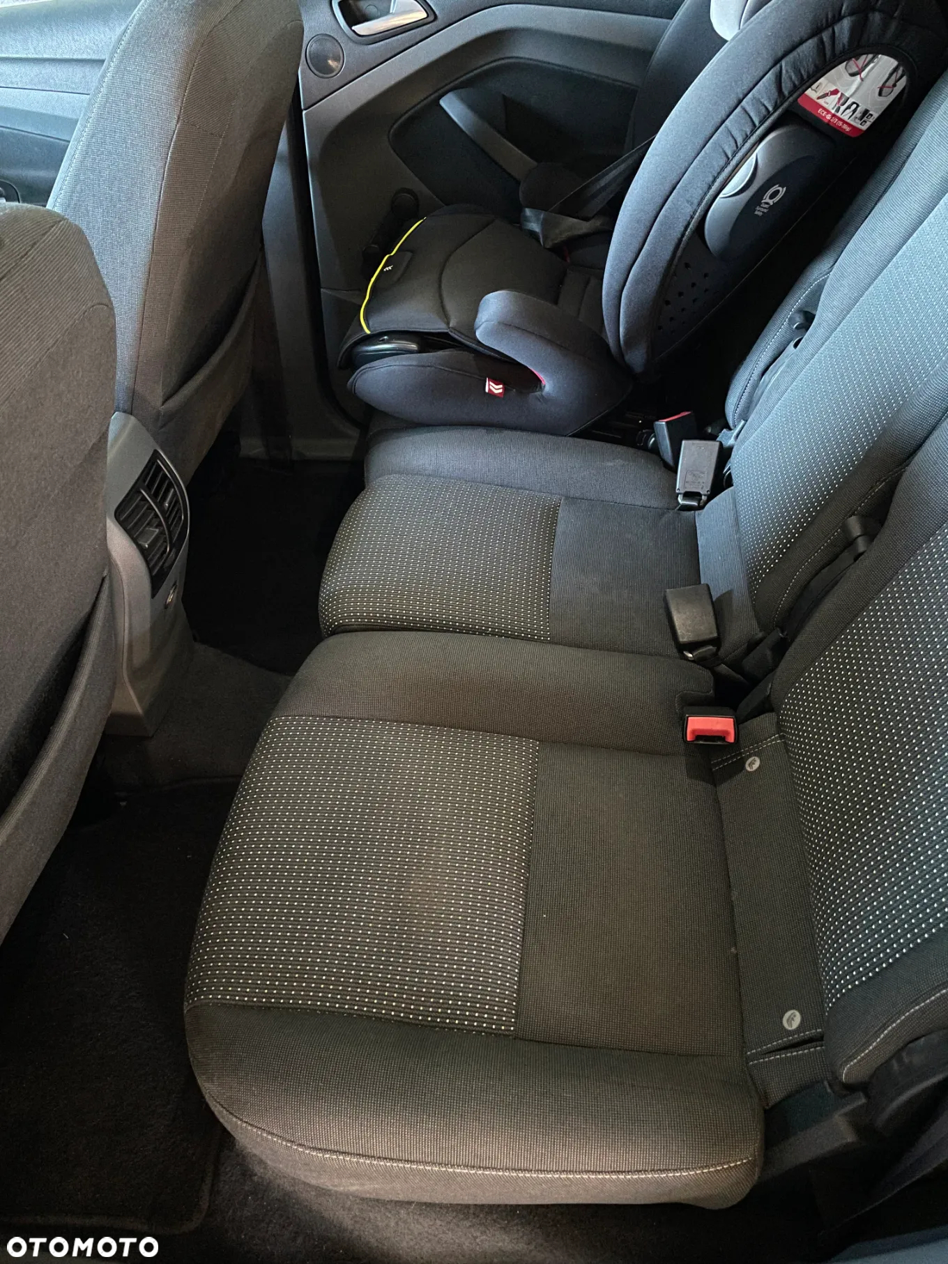 Ford C-MAX - 14