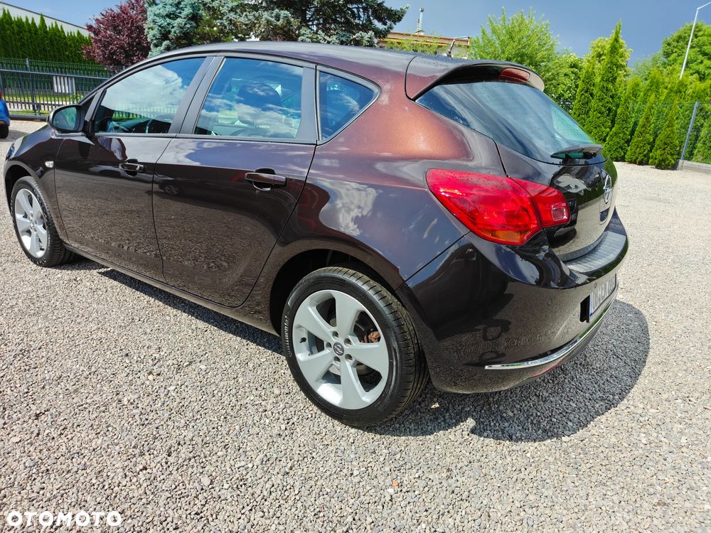 Opel Astra 1.4 Turbo Active - 4