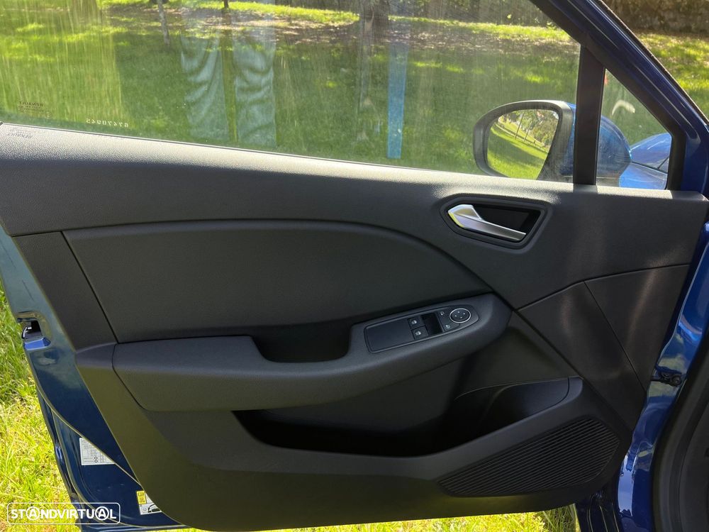 Renault Clio 1.0 TCe Techno - 20