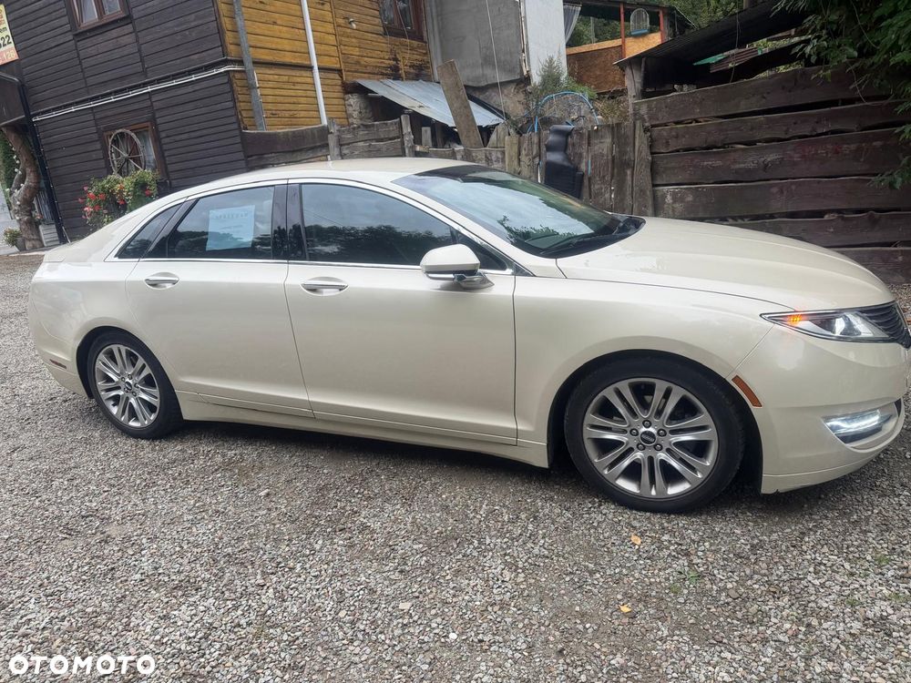 Lincoln MKZ - 19