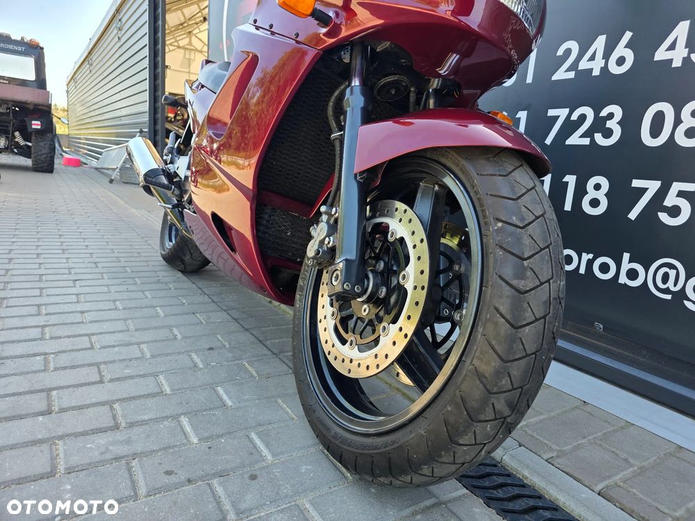 Kawasaki GPZ - 27