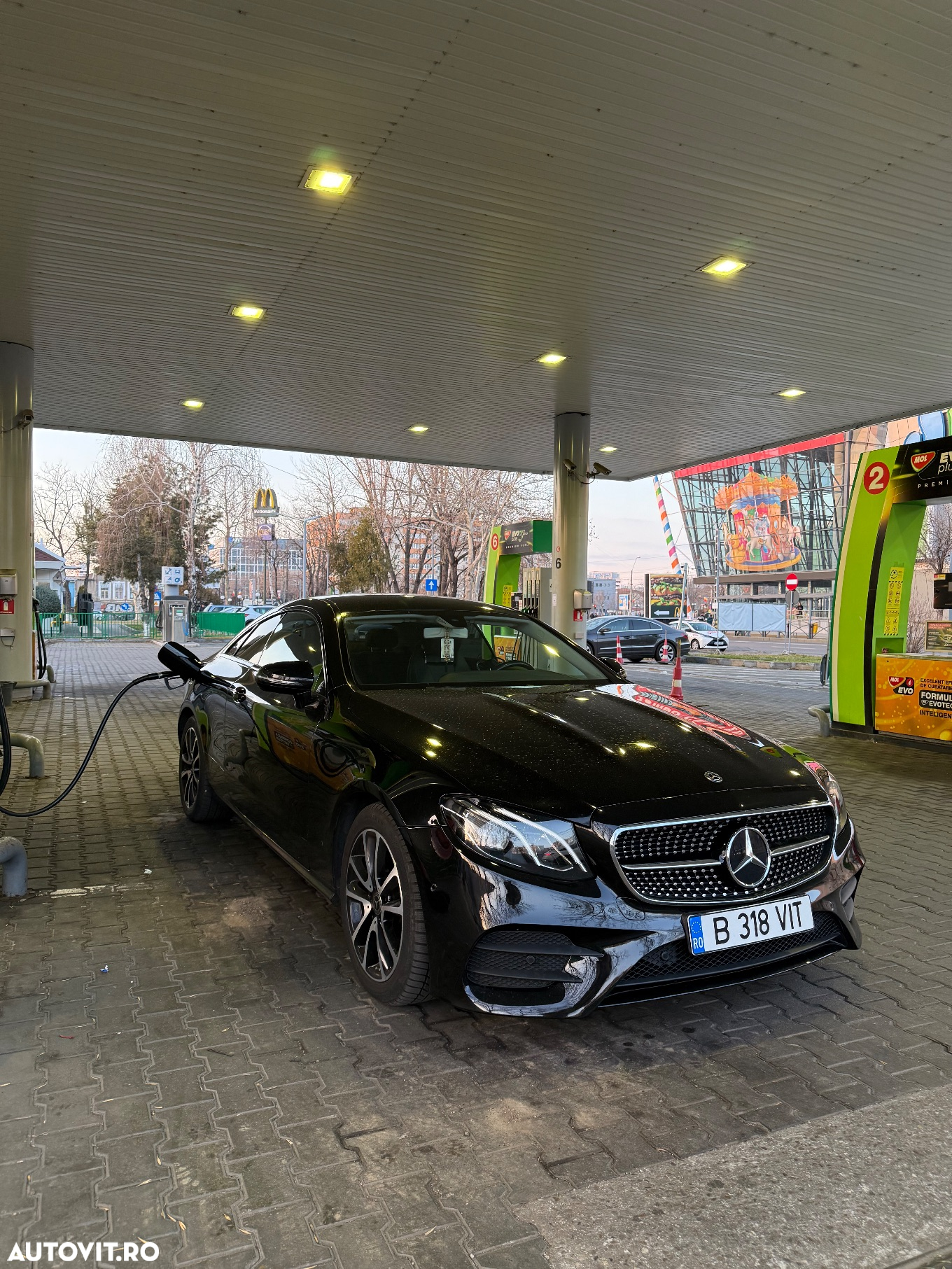Mercedes-Benz E - 9