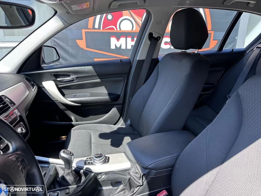 BMW 116 d Sport Line - 21