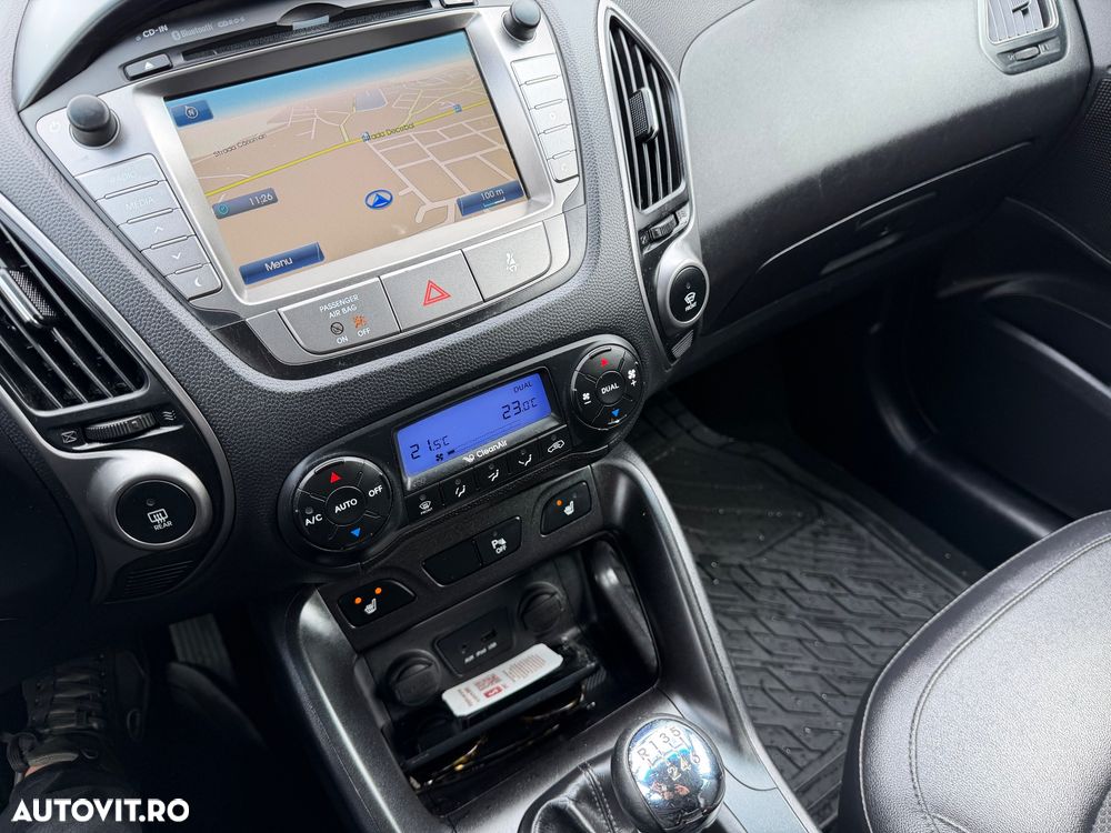 Hyundai ix35 1.7 CRDI 2WD Comfort - 14
