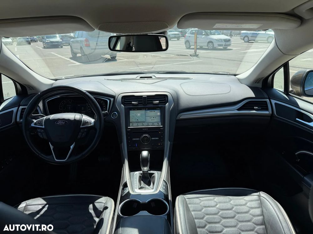 Ford Mondeo 2.0 TDCi Start-Stopp PowerShift-Aut Vignale - 12