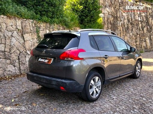 Peugeot 2008 1.6 e-HDi Allure - 8