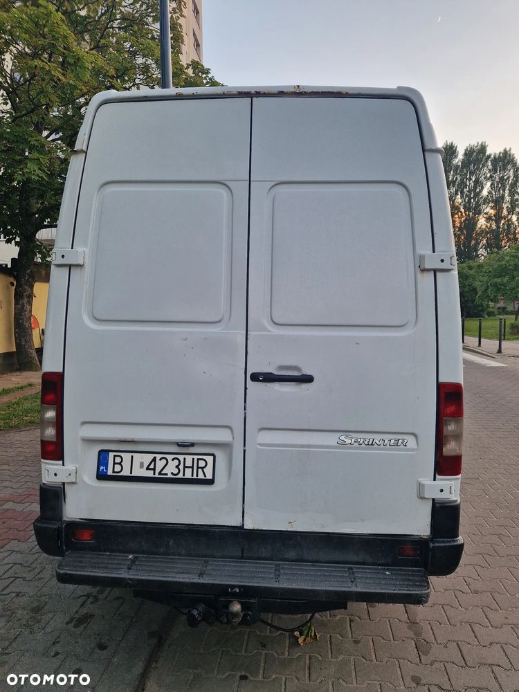 Mercedes-Benz Sprinter - 6