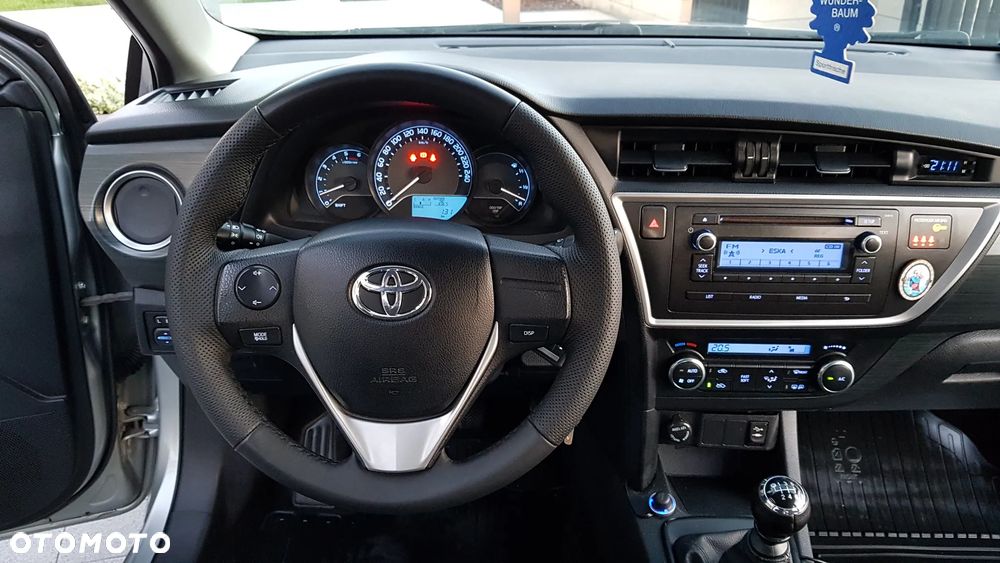 Toyota Auris 1.4 D-4D Comfort - 29