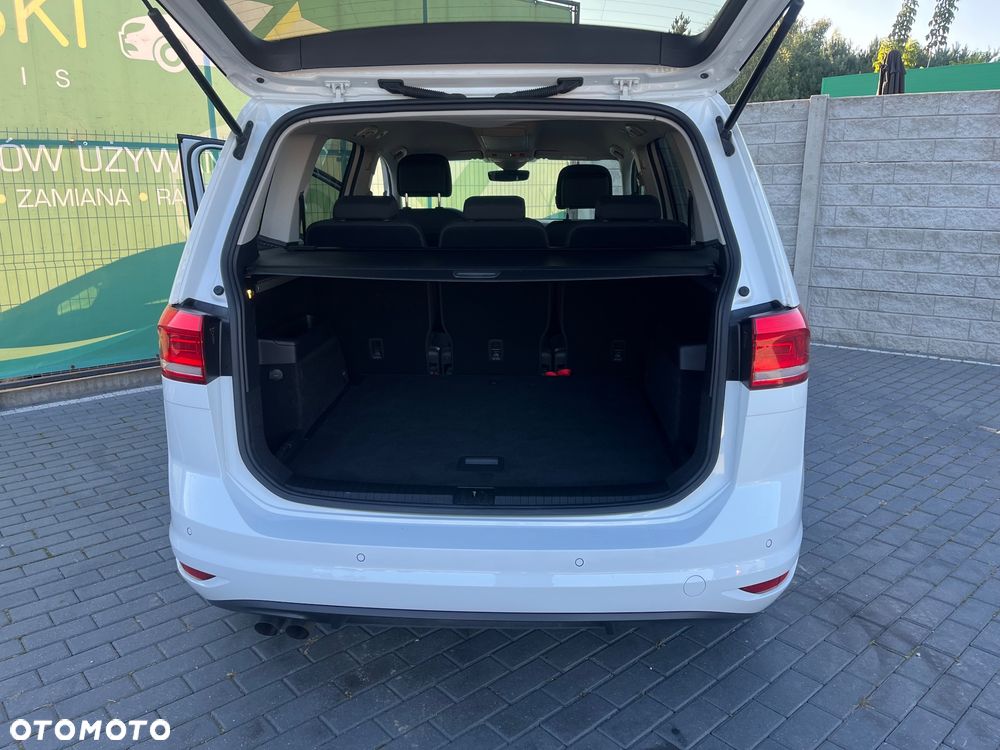 Volkswagen Touran 2.0 TDI SCR DSG Comfortline - 25
