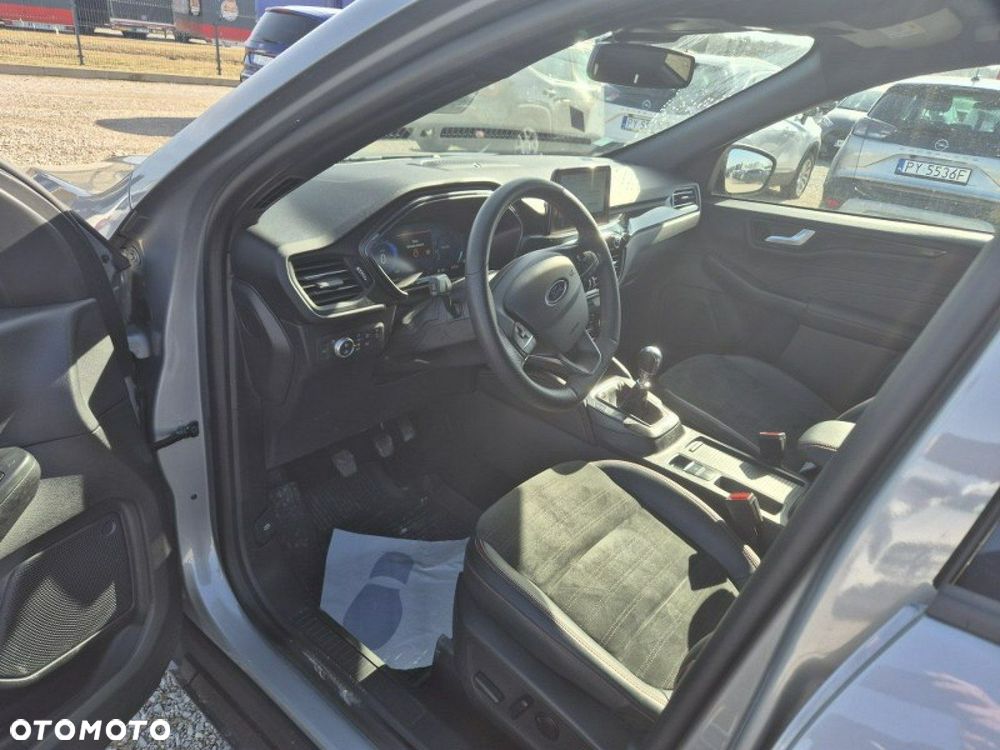 Ford Kuga - 11
