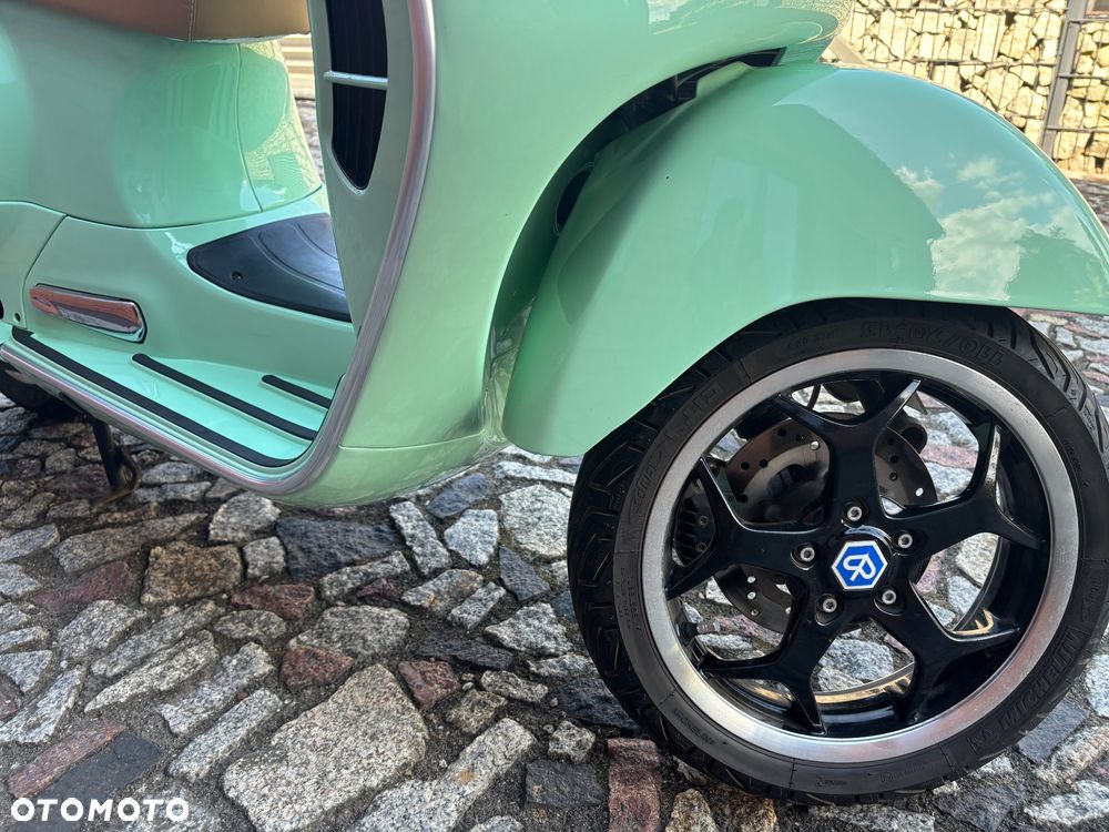 Vespa Grantourismo - 5