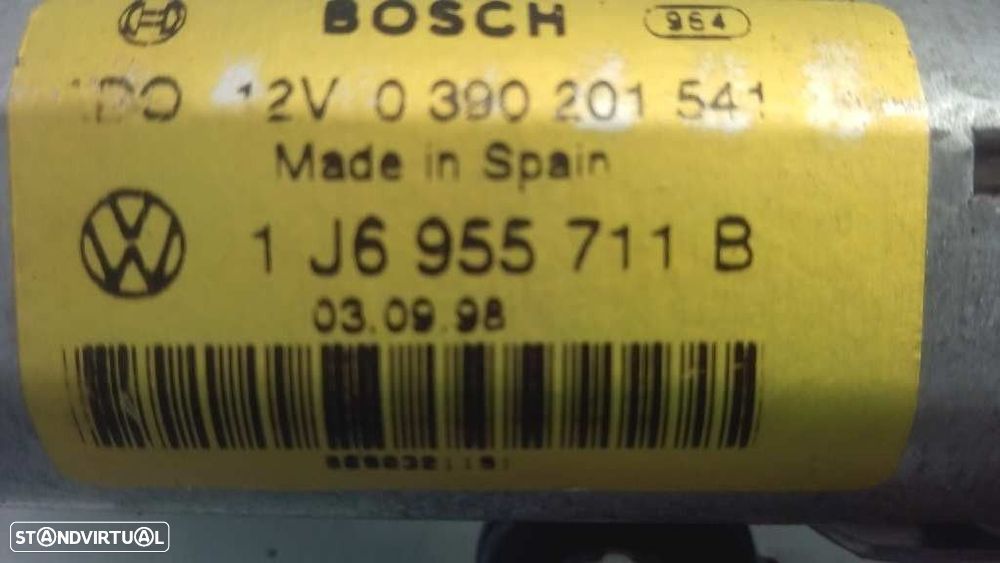 MOTOR LIMPA-VIDROS TRASEIRO VOLKSWAGEN GOLF IV 1998 -1J6955711C - 2