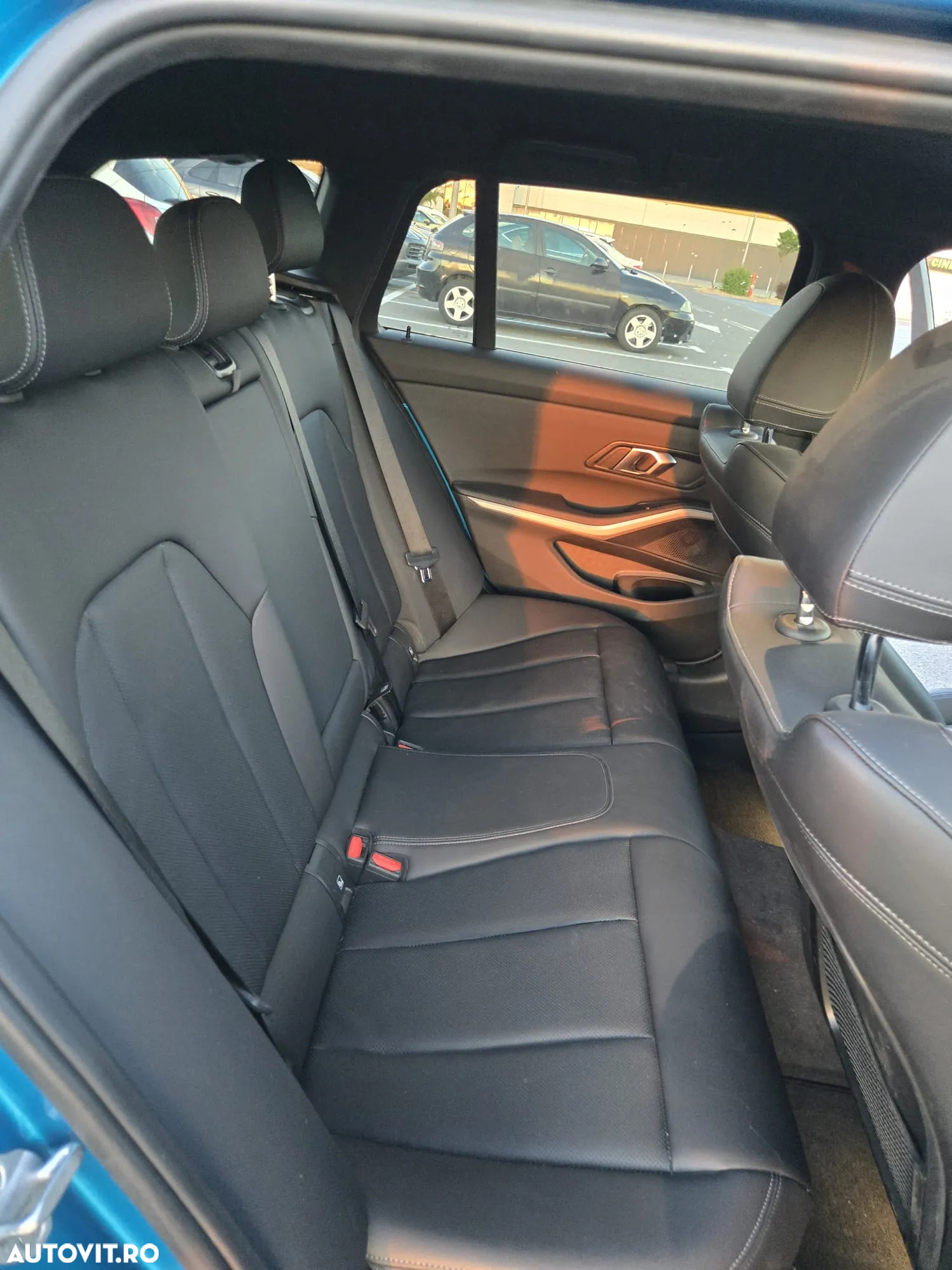 BMW Seria 3 330e xDrive AT PHEV - 37