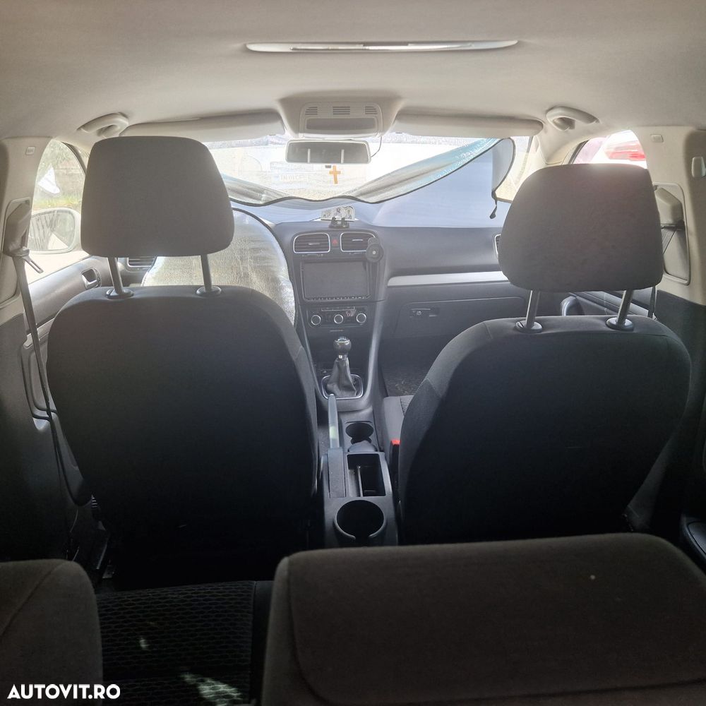 Volkswagen Golf - 9
