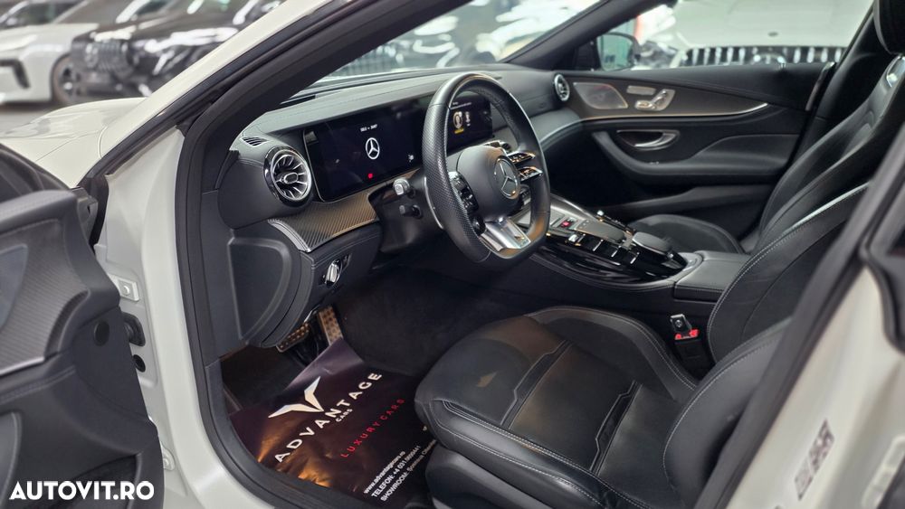 Mercedes-Benz AMG GT 53 4Matic+ Coupe Speedshift TCT 9G - 12