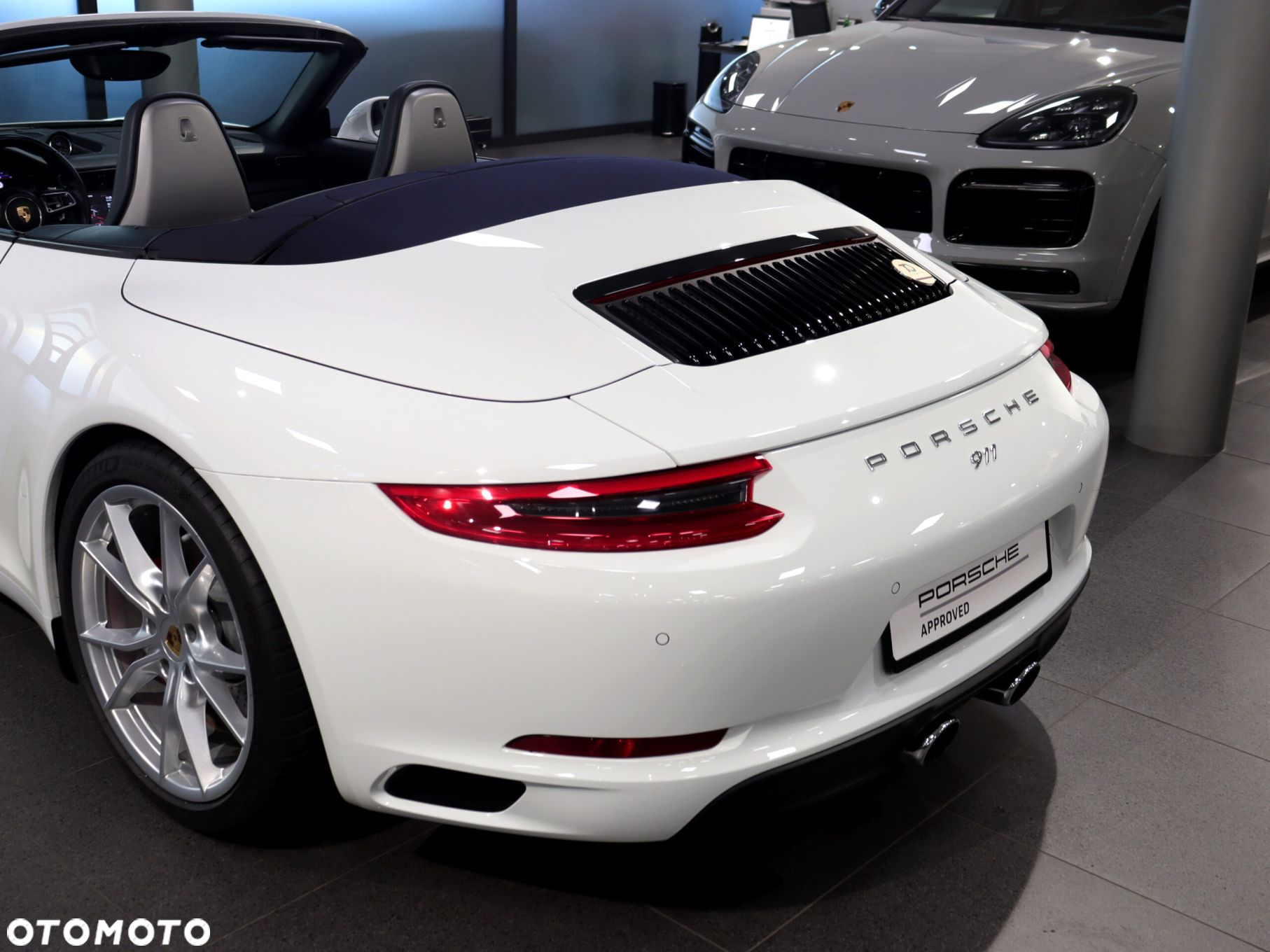 Porsche 911 - 36