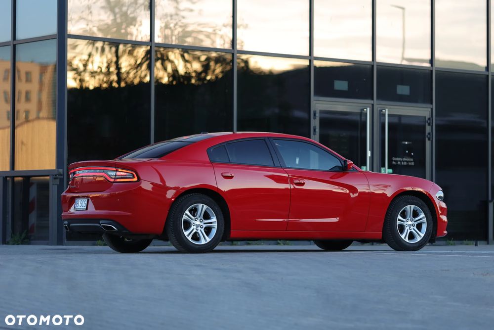 Dodge Charger 3.6 GT - 9