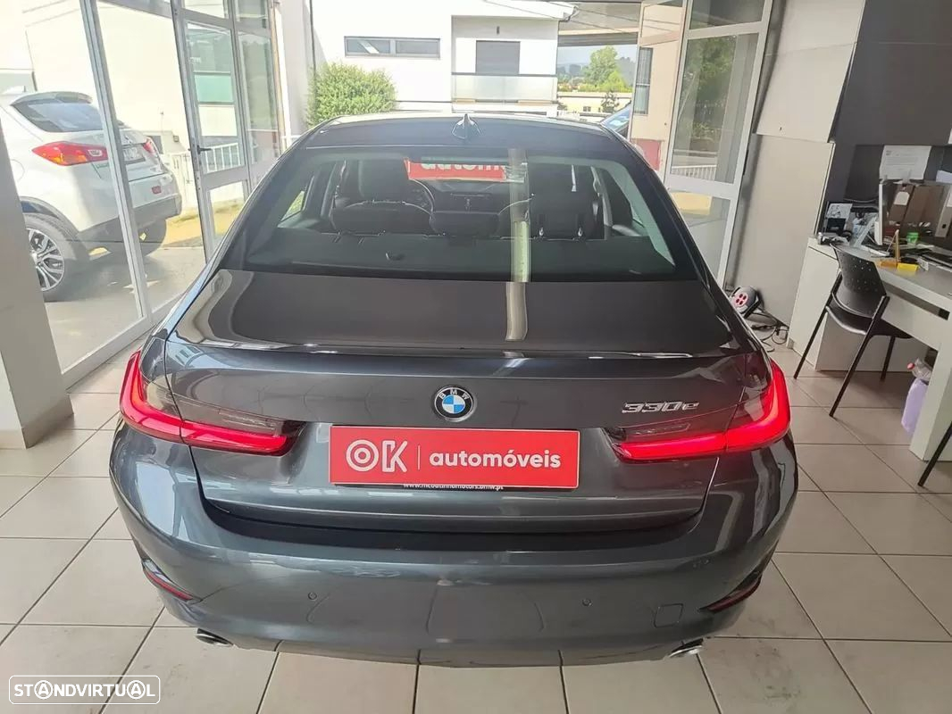 BMW 330 e Corporate Edition Auto - 10