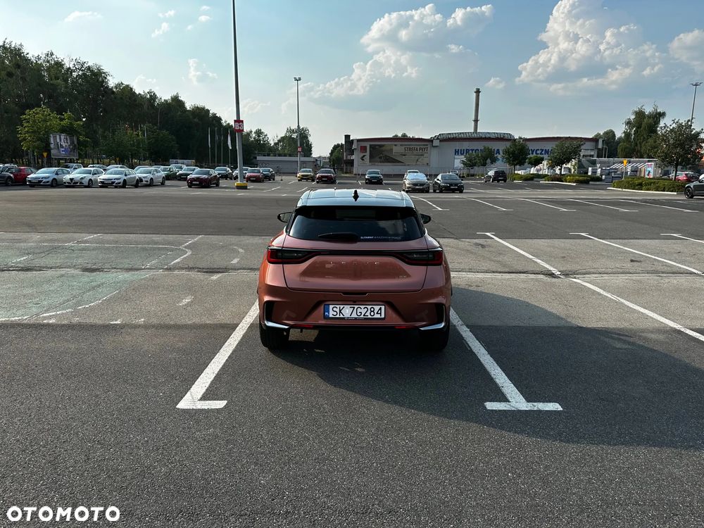 Lexus LBX 1.5 Hybrid Cool - 4