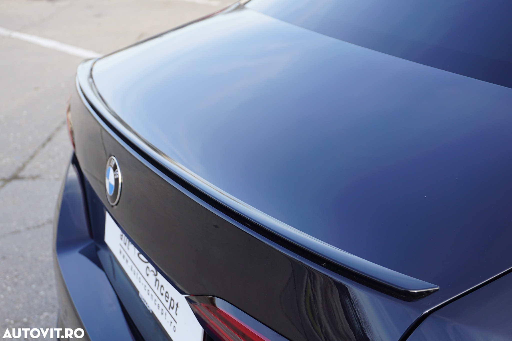 BMW Seria 5 520i AT MHEV - 11