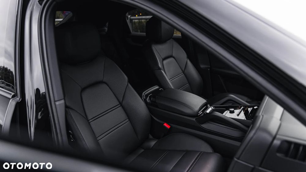 Porsche Cayenne - 37