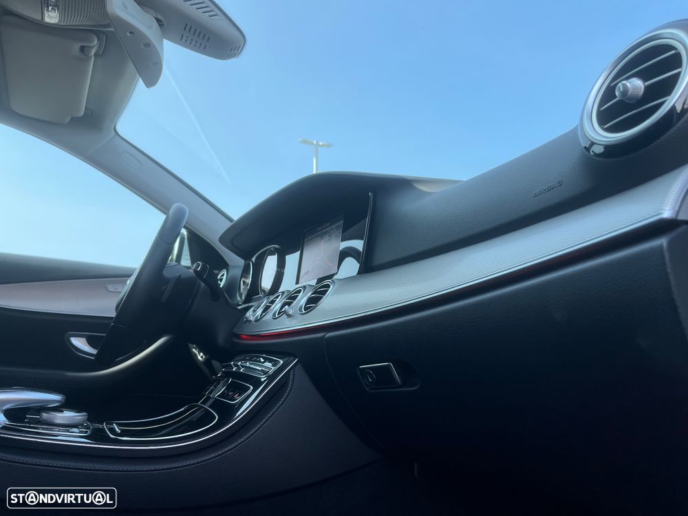 Mercedes-Benz E 220 d Avantgarde+ - 27
