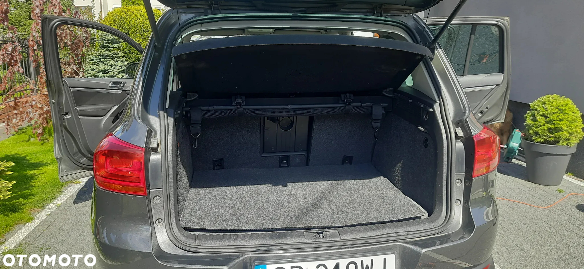 Volkswagen Tiguan - 8