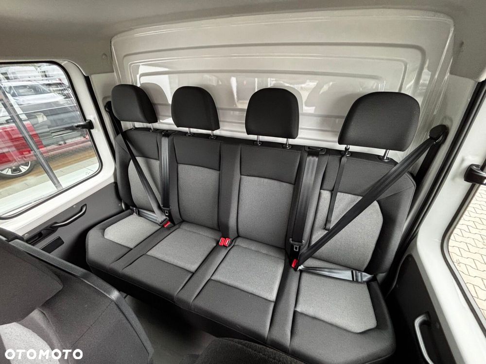 Volkswagen Crafter L4H2 140 KM DOKA 6-manual 7m - 13