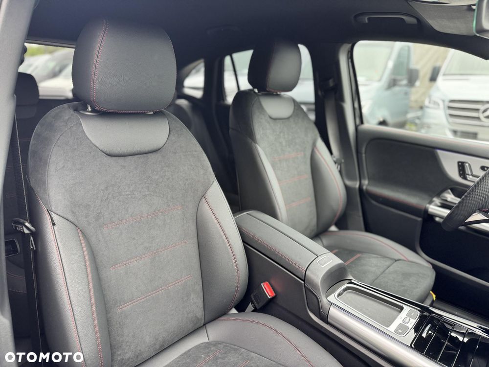 Mercedes-Benz GLA 200 mHEV AMG Line 7G-DCT - 10