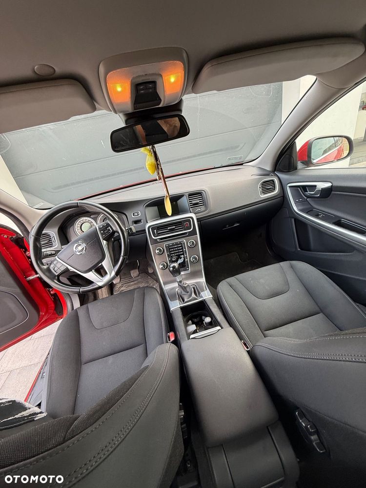 Volvo S60 D3 - 15