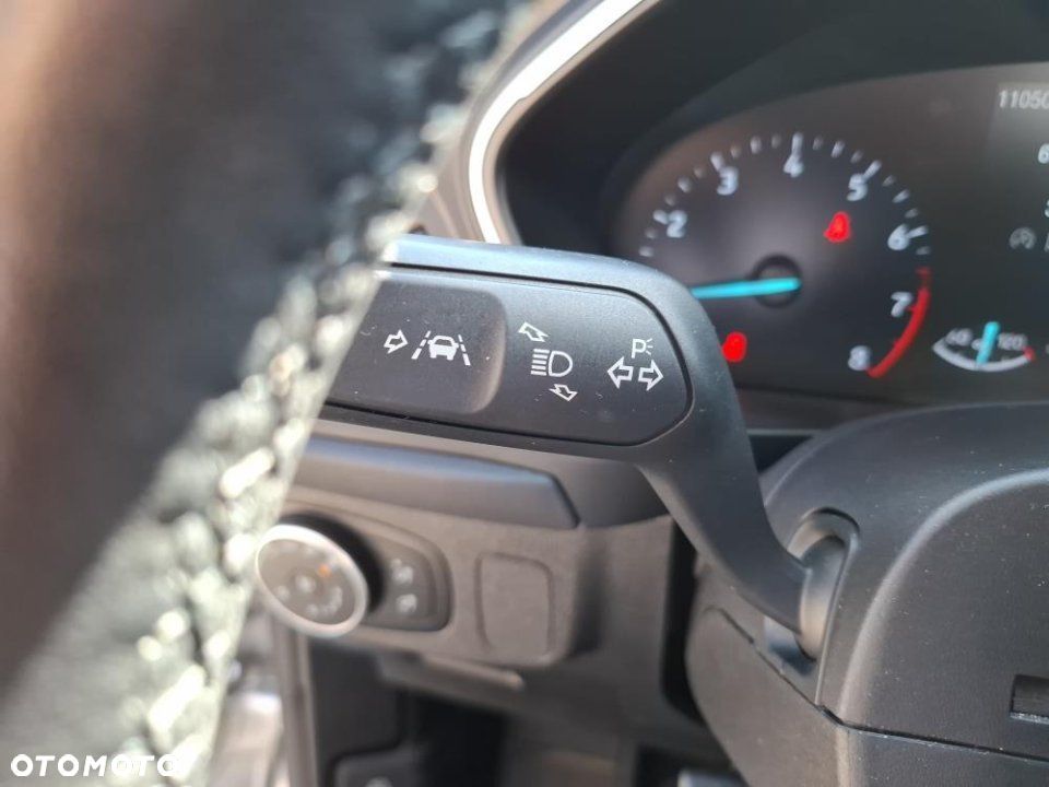 Ford Focus - 28