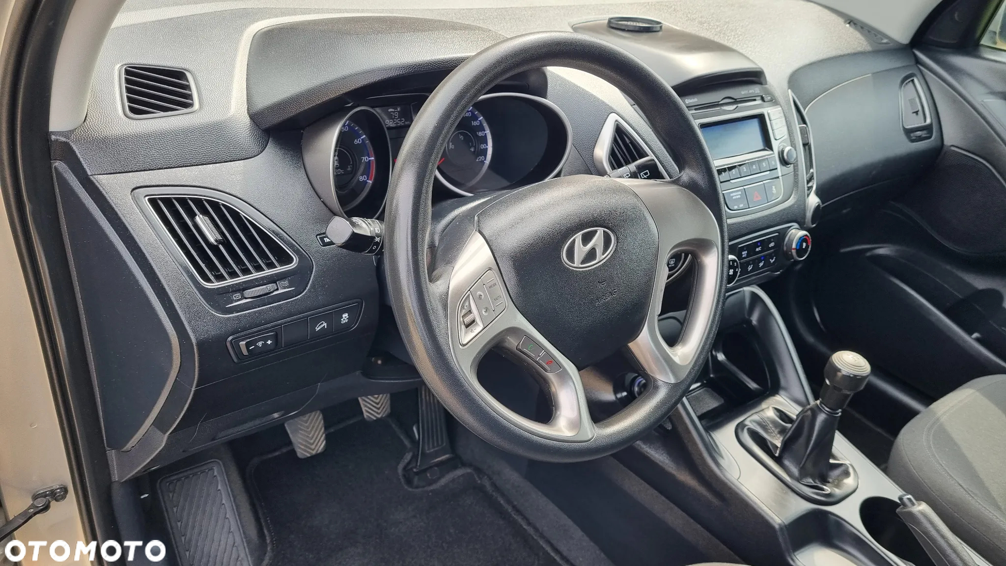 Hyundai ix35 2.0 2WD Comfort - 12