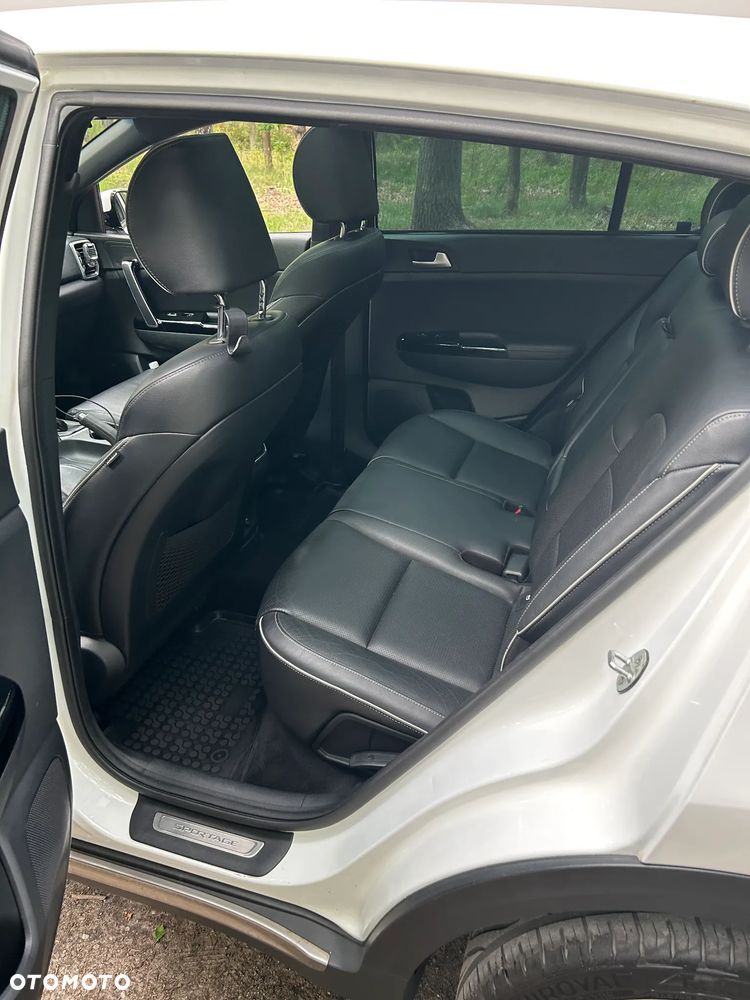 Kia Sportage 1.6 T-GDI GT Line 2WD - 11