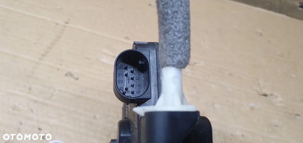 Zamek prawy przód BMW 3 E46 Europa 7 PIN - 5