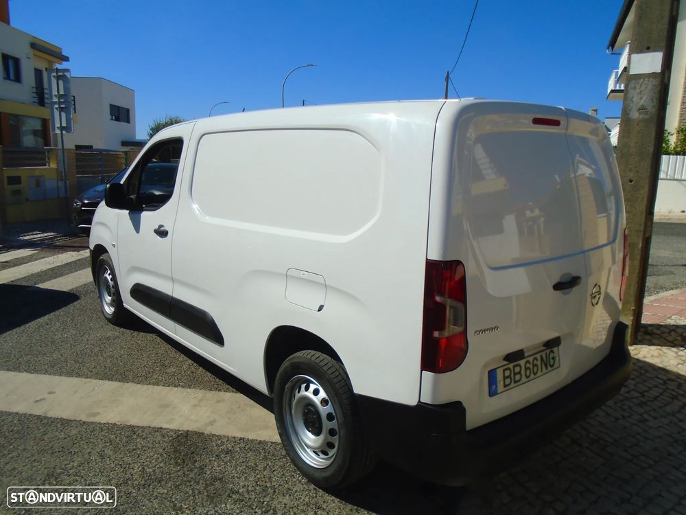 Opel COMBO  LONGA-NACIONAL-3 Lugares-102CV-6V-IVA DEDUTIVEL - 9